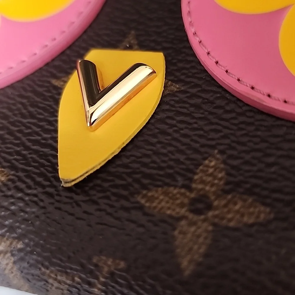 🌟🩷 LOUIS VUITTON OWL WALLET & BOX & DUST BAG 🩷🌟